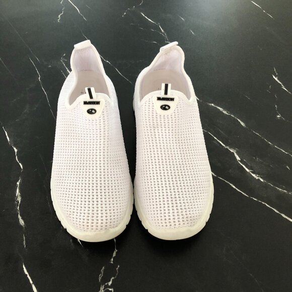 Women's White Running Shoes Outdoor Walking Mesh Sneakers Comfortable 39 - 8.5 - Picture 3 of 11